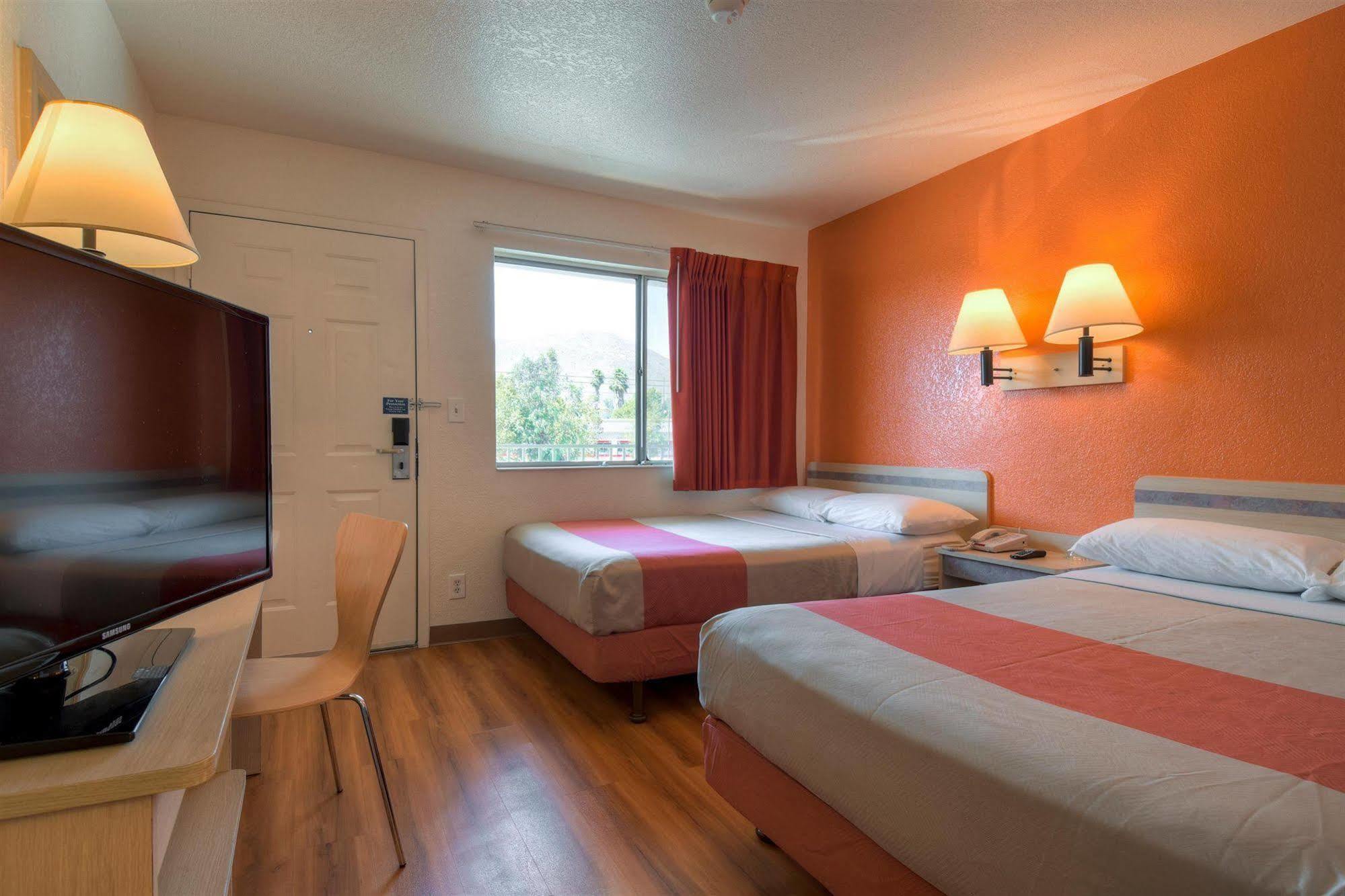 Motel 6-Jurupa Valley, Ca - Riverside West Eksteriør bilde