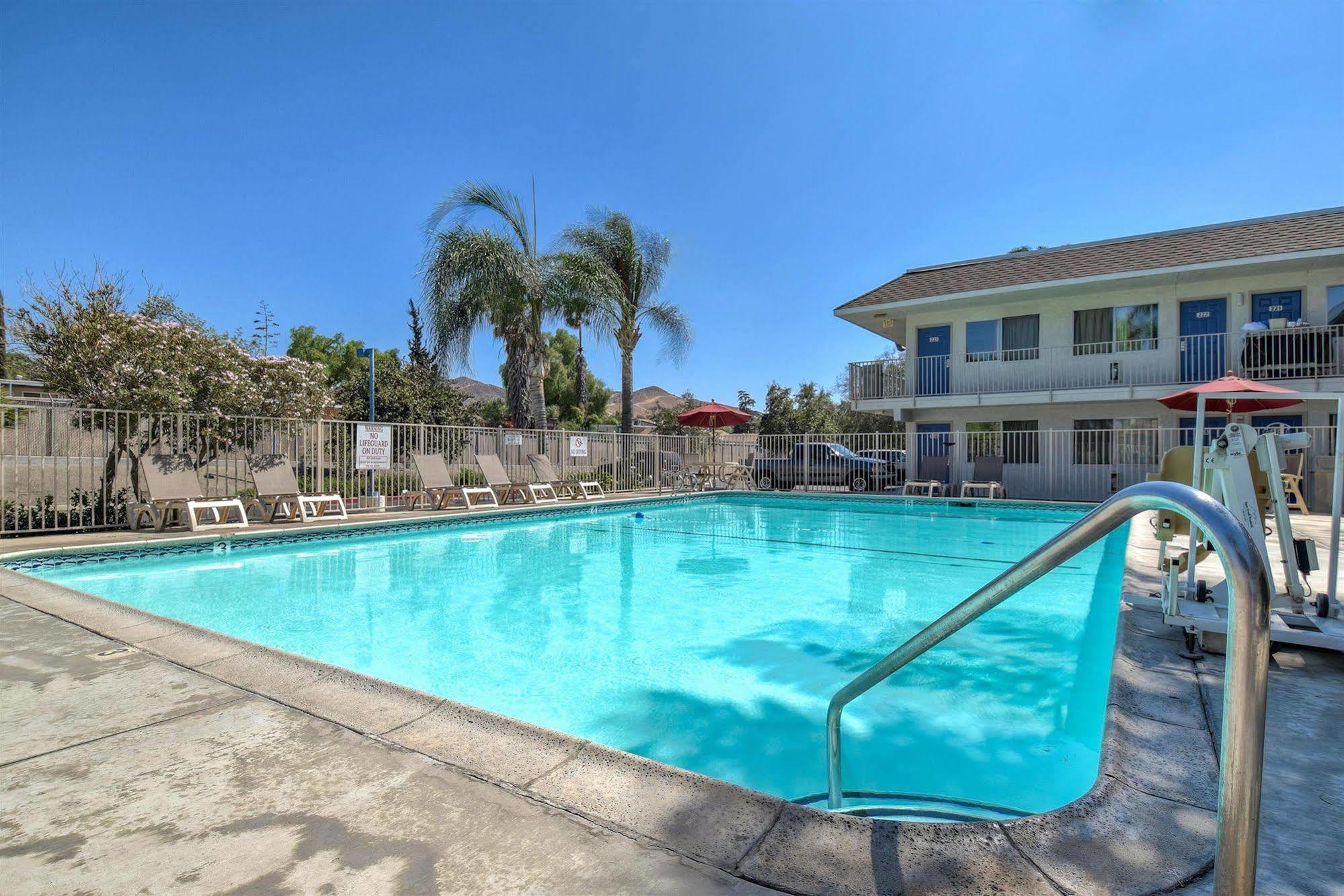 Motel 6-Jurupa Valley, Ca - Riverside West Eksteriør bilde